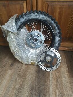 Zadní kolo PIT BIKE R14, nepoužité.