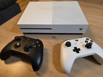 Xbox One S - 500gb + 13 her.