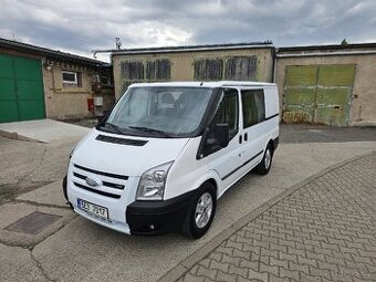 Ford Transit Limited 2.2tdci 85kw 6.míst tažné zařízení