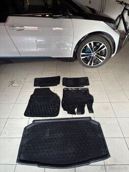 Toyota Yaris- originální gumové koberce+vana