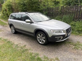 Volvo XC70 D5 AWD, 2015, 5 - válec