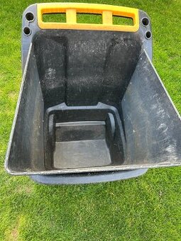 Zahradní plastový vozík HECHT Profi Garden Cart HCP402