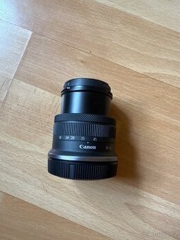 Objektiv Canon RF-S 18-45 mm f/4.5-6.3 IS STM