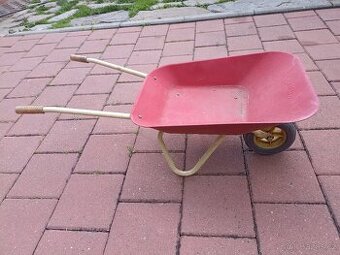 dětské stavební kolečko