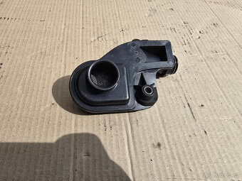 BMW N57 plastový sací koš