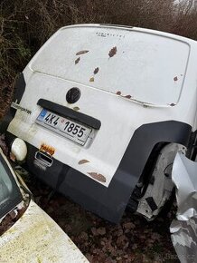 Zadní vrata vw transporter t5