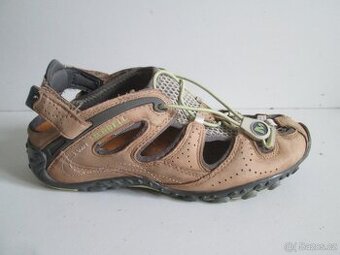 Merrell.....vel.38