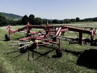 Shrnovač Poettinger dvourotorový stranový 6,4 m