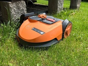 Robotická sekačka Landroid WORX WR105SI