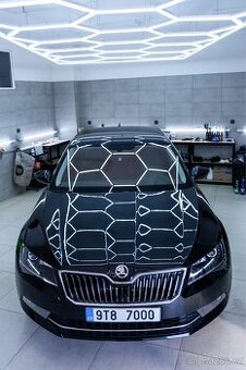 Škoda Superb 2.0 tdi 110kw dsg Top stav