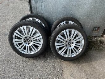 Originál hliníková kola 17" na Mercedes-Benz - 235/45/17