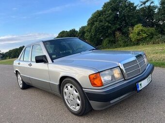 Mercedes-Benz 190 E