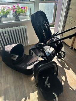 Maxi Cosi Street + black