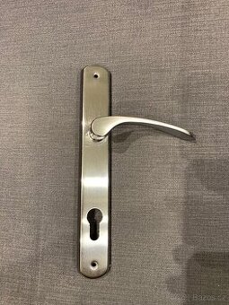 Interiérová dveřní klika 90/fab Laura