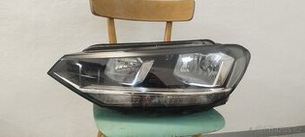 Přední světlo VW Touran