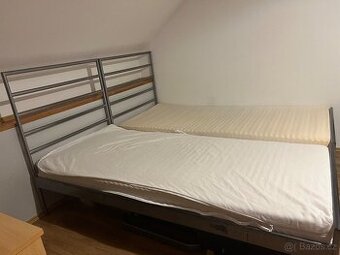 Kovová postel IKEA