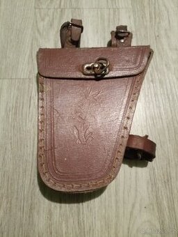 Kožená brašna na kolo