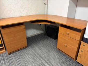 Rohovy psací stul 160x160