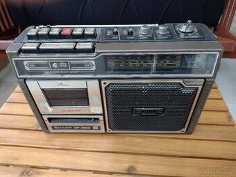 Sharp GF 3800 retro radiomagnerofon