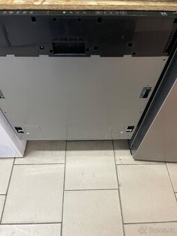 Nepoužitá myčka Beko BDIN36535