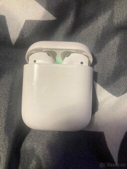 Apple Airpods 2