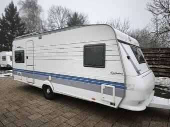 Hobby 540, SOLÁR, předstan, 100km/hod, zateplený na zimu