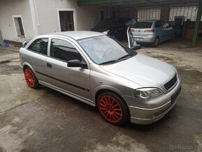 Opel astra opc