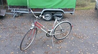 Prodám staré dámské kolo