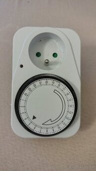 Časovač do zásuvky