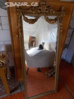 Starožitné zrcadlo