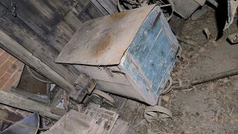 Elektromotor pro plochý řemen