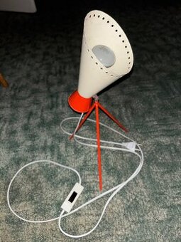 Retro stolní lampička