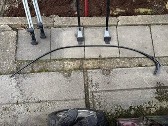 BMW E46 levá lišta kolem oken