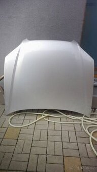 Subaru Legacy BL/BP kapota