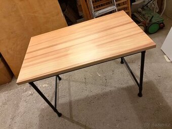 Psací stůl - borovice (masiv)