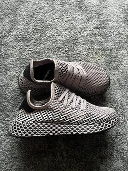 Adidas Deerupt Runner, velikost 38 2/3....