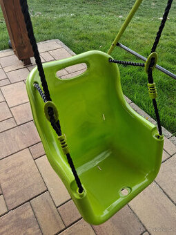 Houpačka pro vaši ratolest