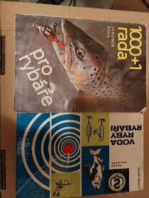 Malá sbírka rybářských knih