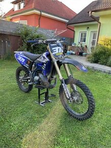 Yamaha YZ 250 - 1