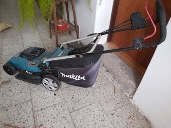 Elektrická sekačka Makita