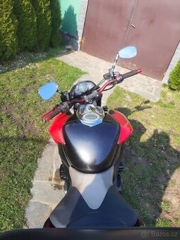 Suzuki b-king