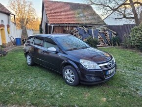 Opel astra H kombi 1.4 lpg