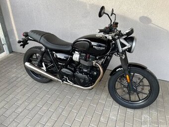 Triumph Street twin