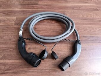 Nabíjecí kabel elektromobilů TYP 2, 3x32A, 22kW, 5,5m