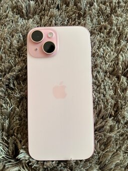 iPhone 15 128gb Ruzovy Jako Novy 100%