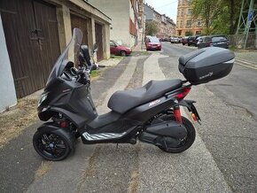 Piaggio MP3 300 Sport