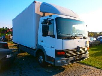 Mercedes Atego 815