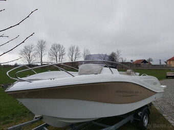 LOD KAJUTOVA BARRACUDA 595