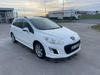 Peugeot 308 2.0 HDi automat - auto na splátky bez registru