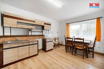Pronájem bytu 2+1, 49 m², Trpín